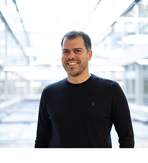 Dr. Andrés Gomensoro